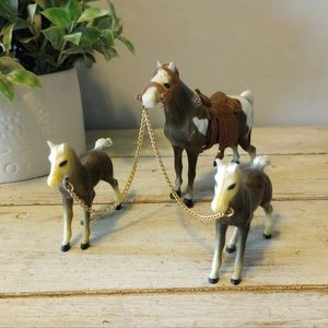 Vintage Chained horse family of 3 mare foul colt Western farmhouse ranch decor
